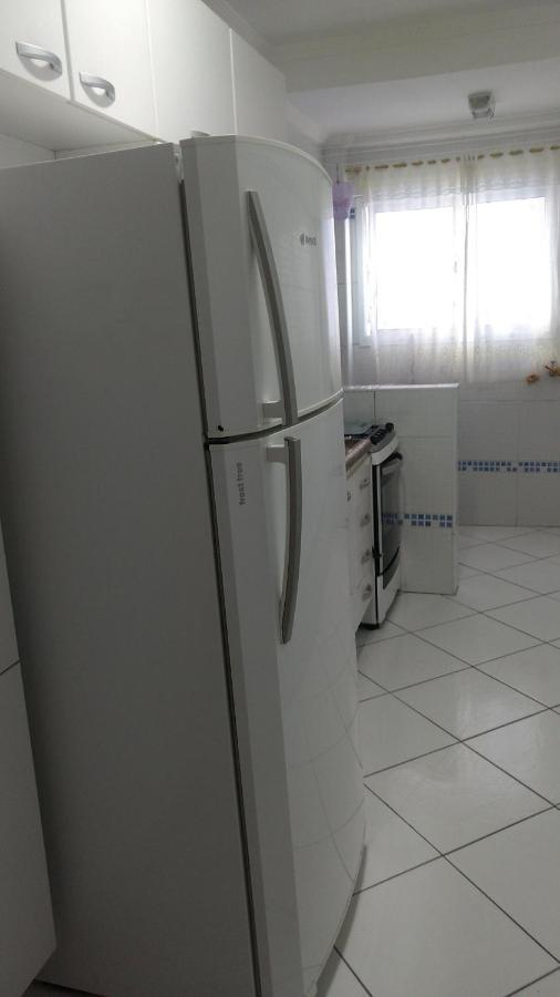 Belo Apartamento Com Vistas Para O Mar - Pe Na Areia - Churrasqueira Na Varanda Praia Grande  Exterior photo